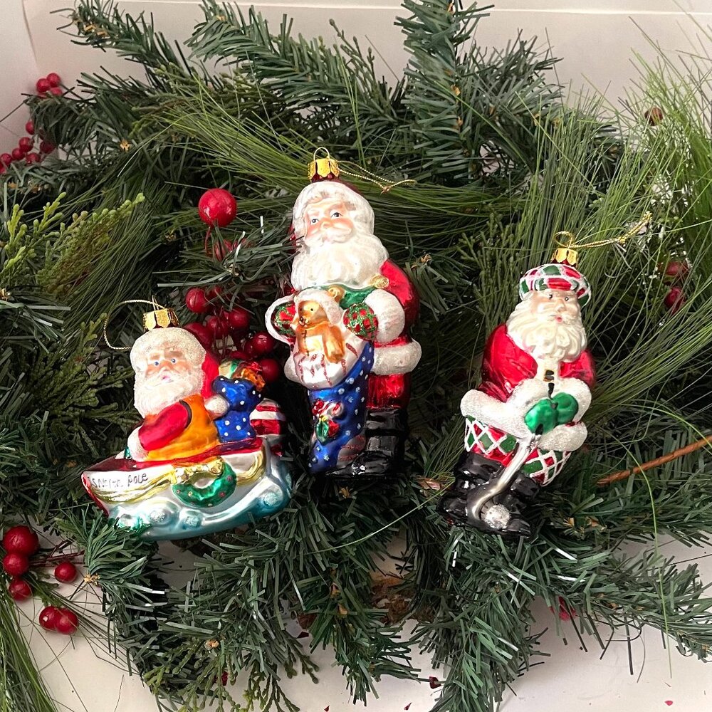 Santa Ornaments ( Set of 3 ) Glass ornaments Dillards collection 2001 (6)